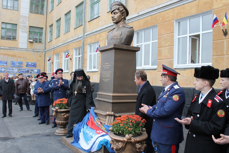Памятник казаку-герою Первой мировой войны открыт в Новочеркасске