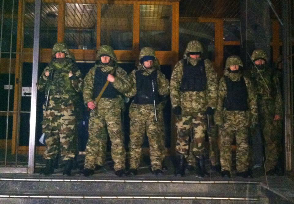 Депутат Рады: Коломойский баррикадируется в здании "Укрнафта"