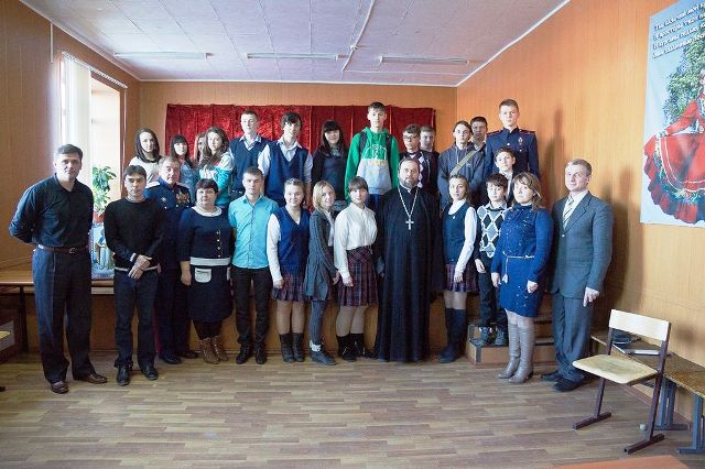 Иеромонах Димитрий (Яроцкий) принял участие в отчетно-выборной встрече Миллеровского отделения казачьей молодёжной организации «Донцы»