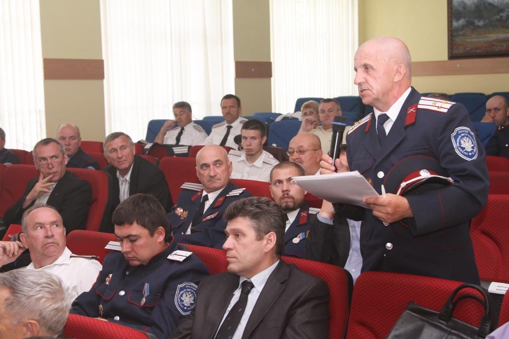 Представители ВКО Центральное казачье войско рассказали как получить удостоверение казака