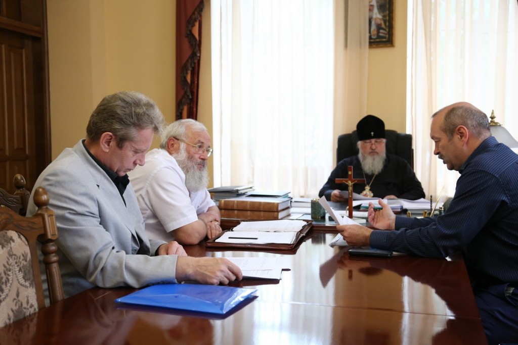Митрополит Кирилл возглавил заседание рабочей группы по созданию Концепции духовного окормления и поддержки казачества