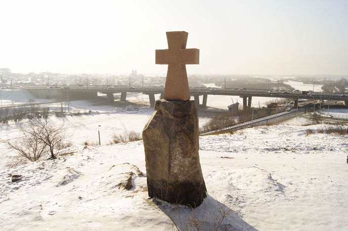 Памятник казакам-основателям Улан-Удэ практически разделил общественность города на два лагеря.