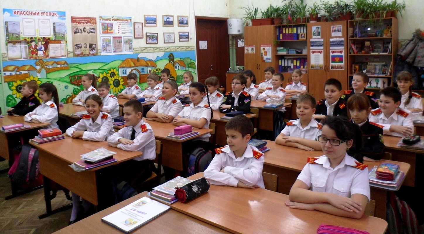 На Кубани подготовили новые учебные программы для казачьих классов
