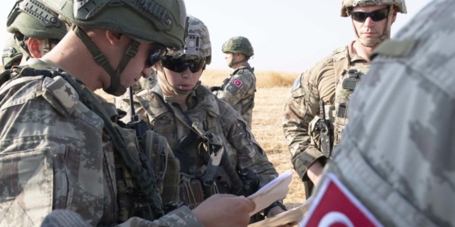 Турция хочет отправить на Украину военных советников