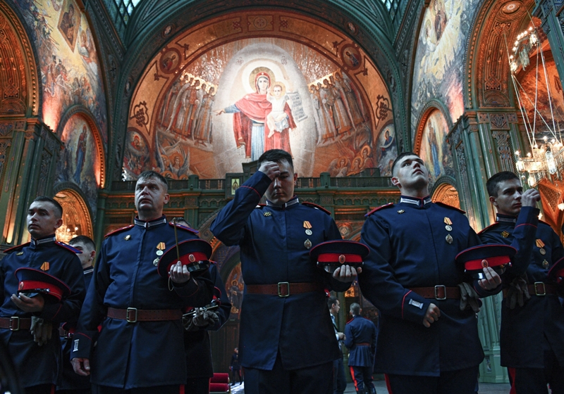 Казаки готовы взять под охрану монастыри России