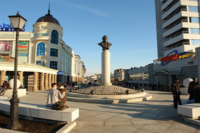 Памятник Льву Гумилёву в Казани