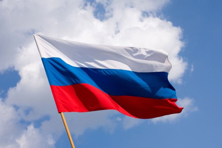 В Дубках в честь Дня флага России юные казаки прыгнут с парашютами