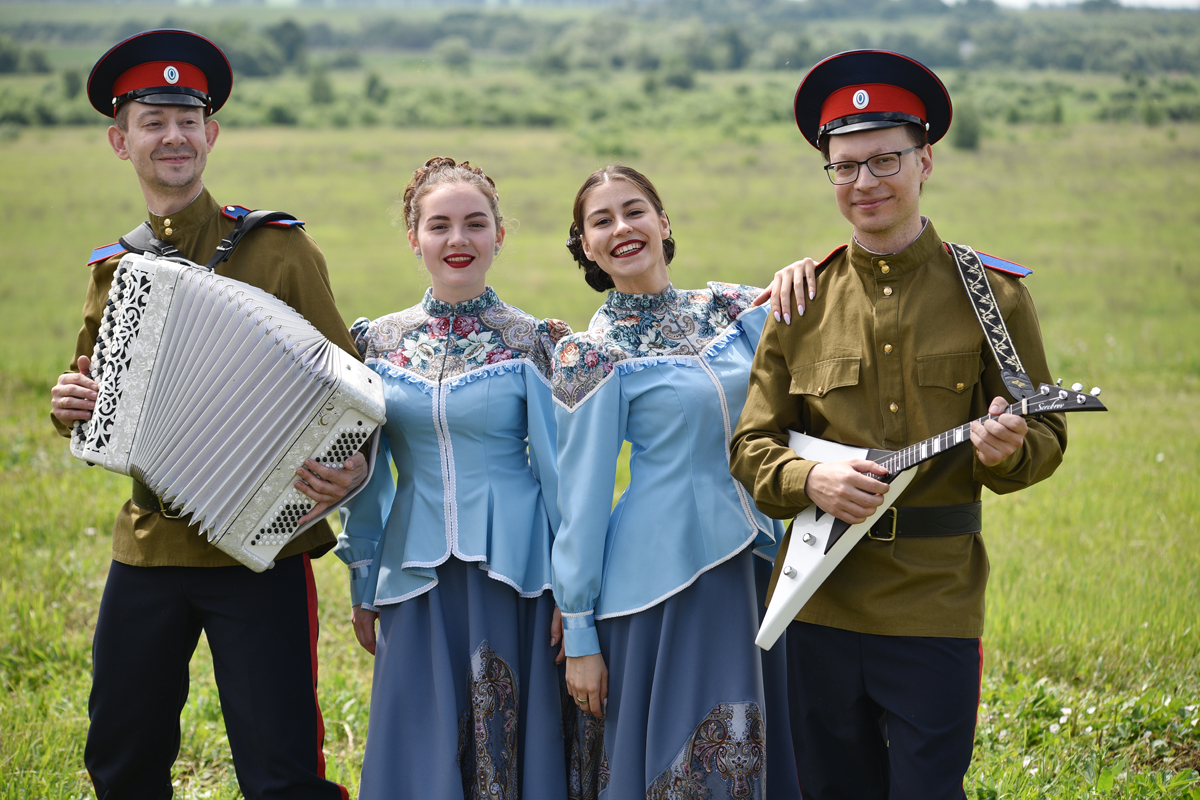 Фестиваль казачьей культуры «весело да громко казаки поют»