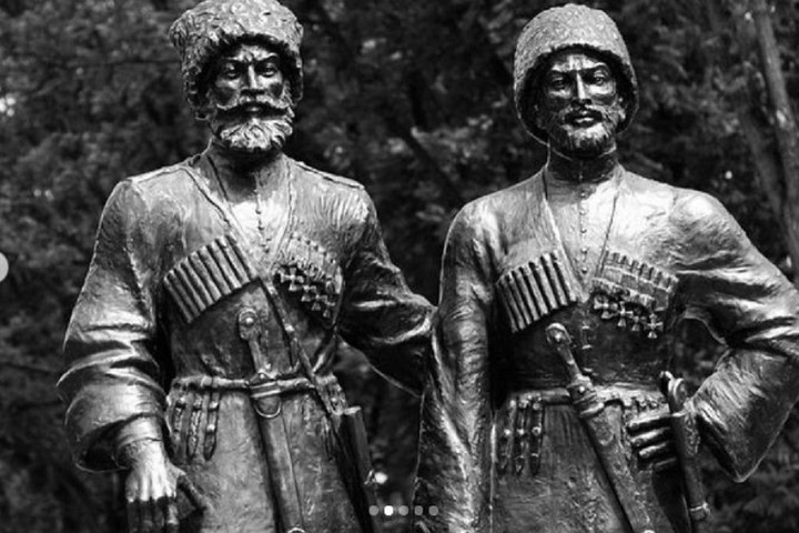 В Адыгее отмечают День памяти о боевом содружестве горцев и казаков