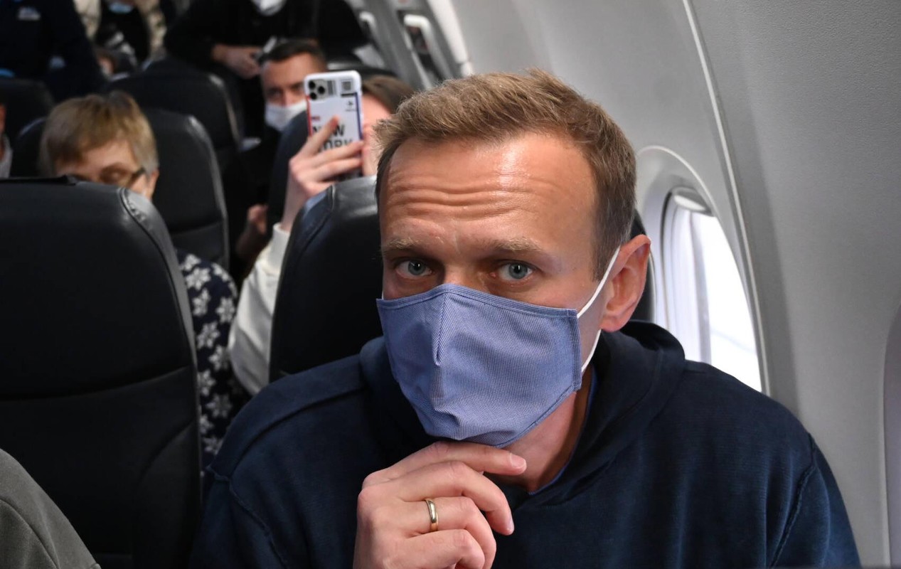 Запад «слил» Навального?