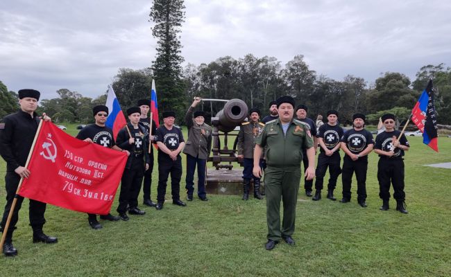 «Крым вернули — и пушки вернём!»: в Австралии отметили День Победы