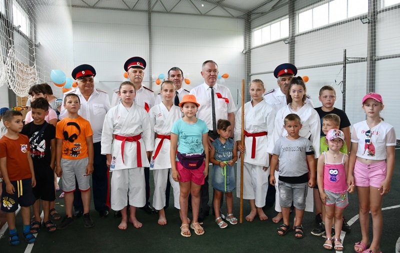 Донские казаки открыли спортивно-культурные центр «Атаман»