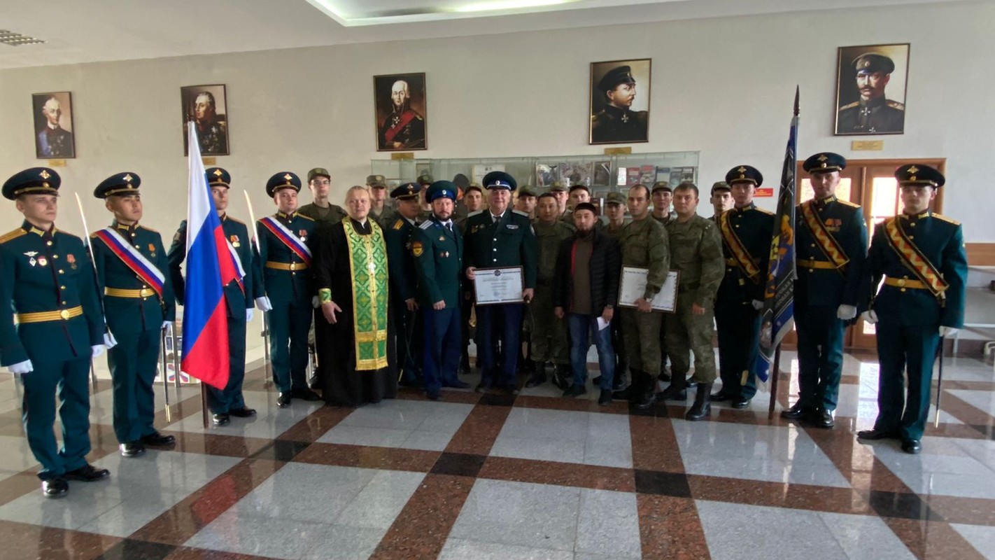 Танкистов Уральского гвардейского соединения посвятили в казаки