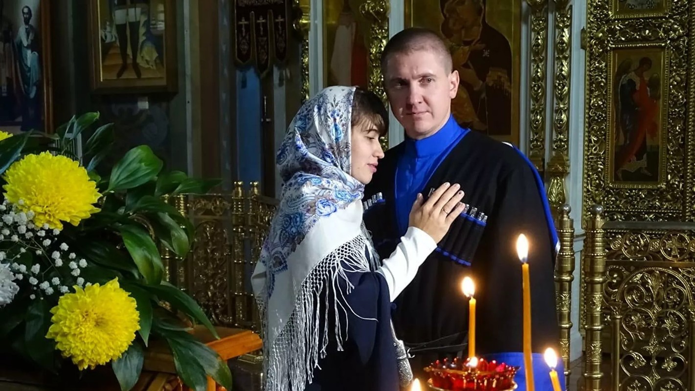 Важнее церемонии в ЗАГСе: почему венчание – главный обряд для семьи казаков