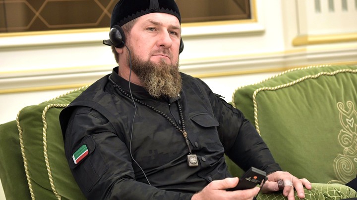 "Ответ будет моментальным и разрушительным!": Кадыров "перевел" Западу слова Путина