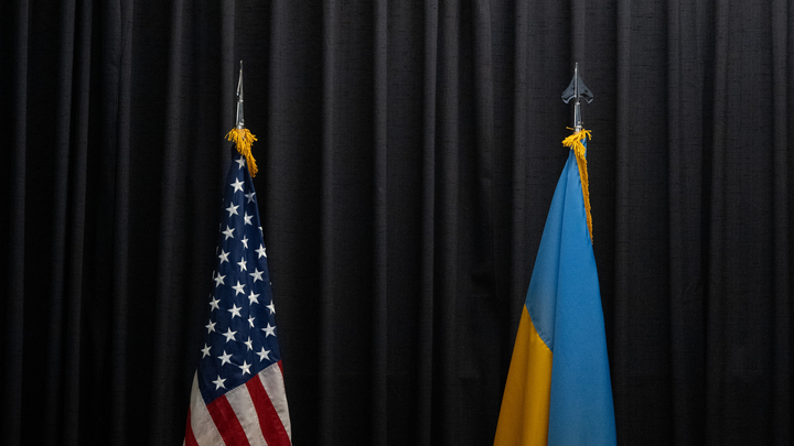 Разведка донесла: США меняют Донбасс на новую войну с Россией