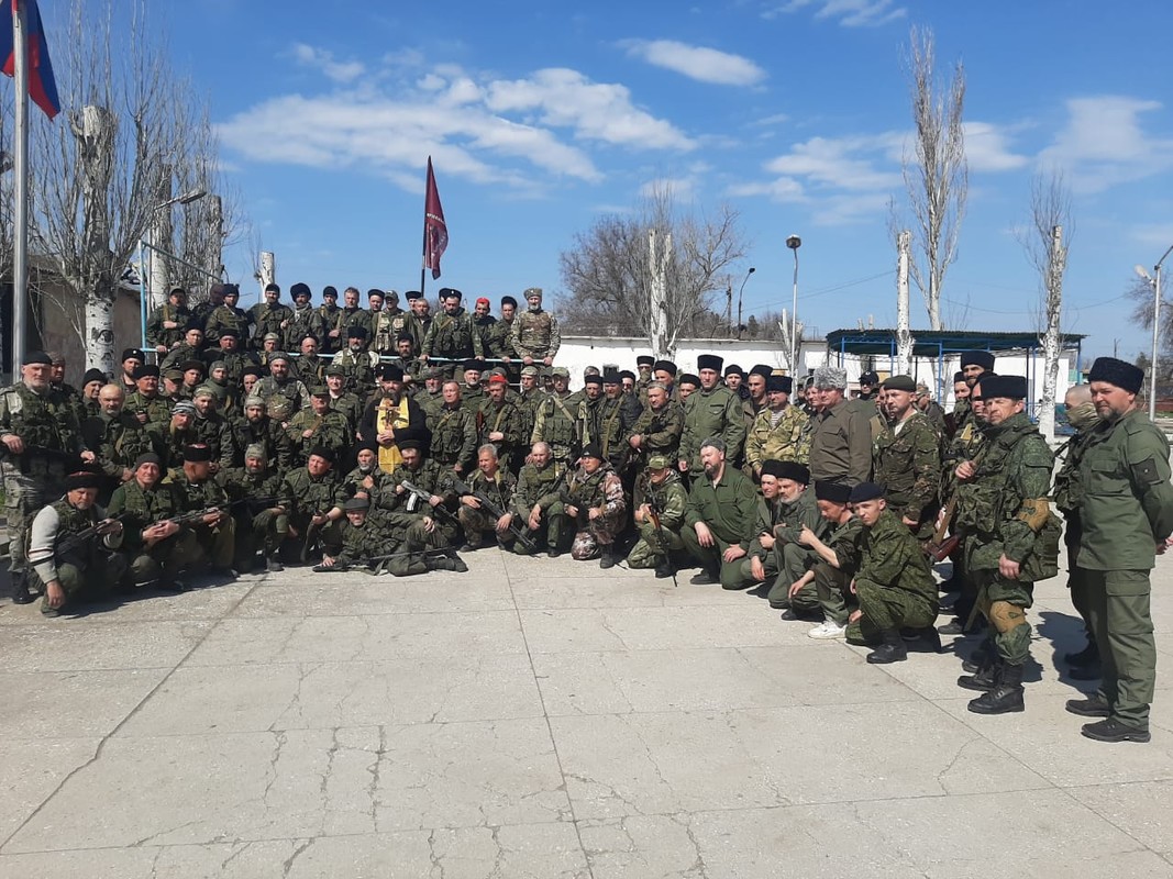 Месяц на передовой: казачьи батальоны участвуют в спецоперации на Украине