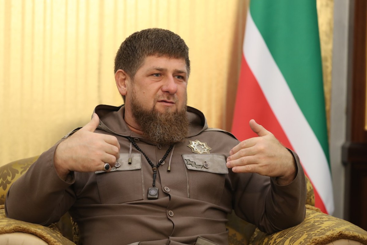 Рамзан Кадыров: «Казачий полк работает очень хорошо…»