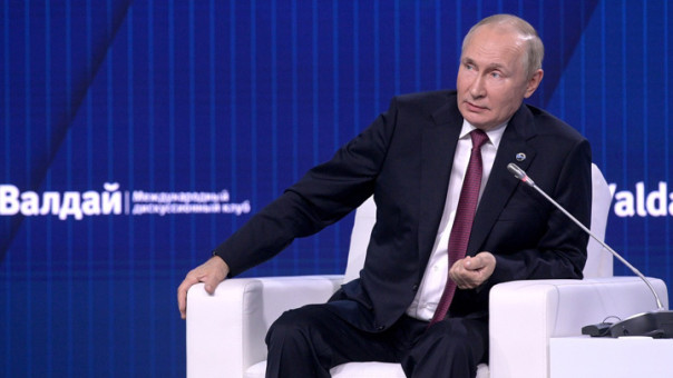 Пауза русского президента: У кого похолодела спина от молчания Путина
