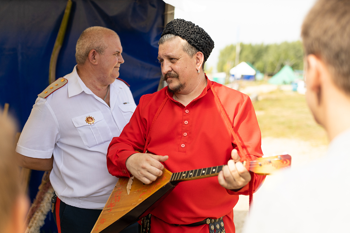 Жителям и гостям Ханты-Мансийска рассказали о казачьем житье